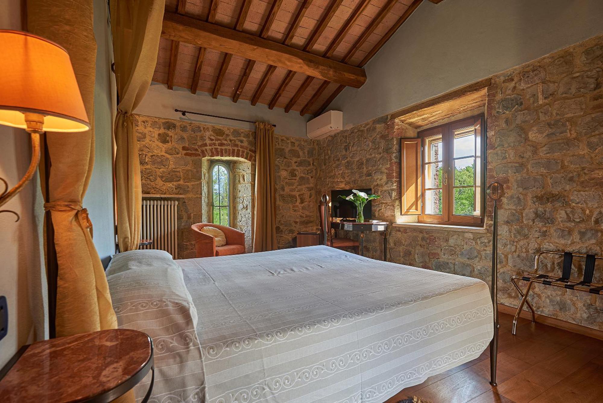 קסטלנואובו ברארדנגה La Gazzara Castell'In Villa מראה חיצוני תמונה